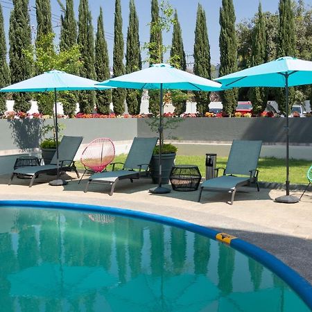 Hotel Las Pergolas Guadalajara Bagian luar foto